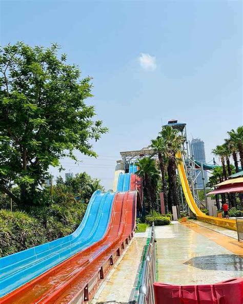 Worlds Of Wonder Noida: Tickets Prices, Photos, Rides, Entry Fees.